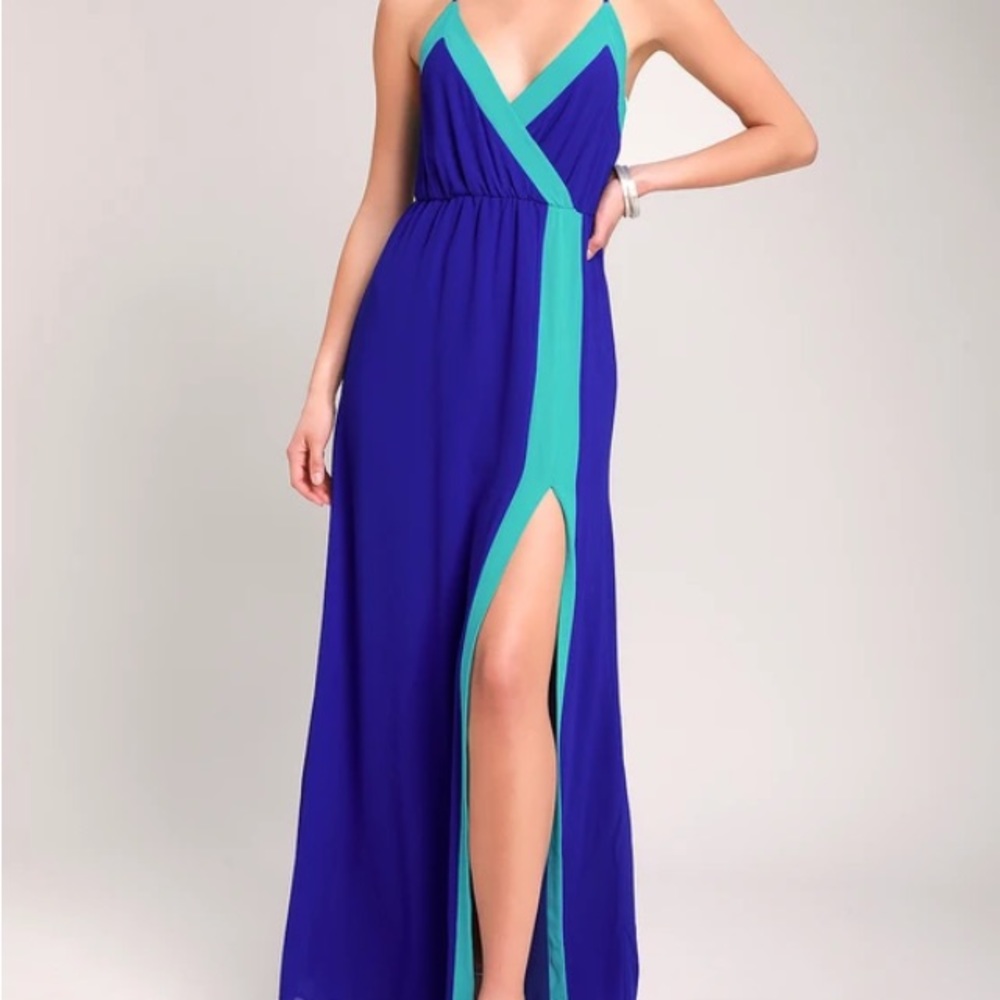 New with tags LULUs Maxi dress